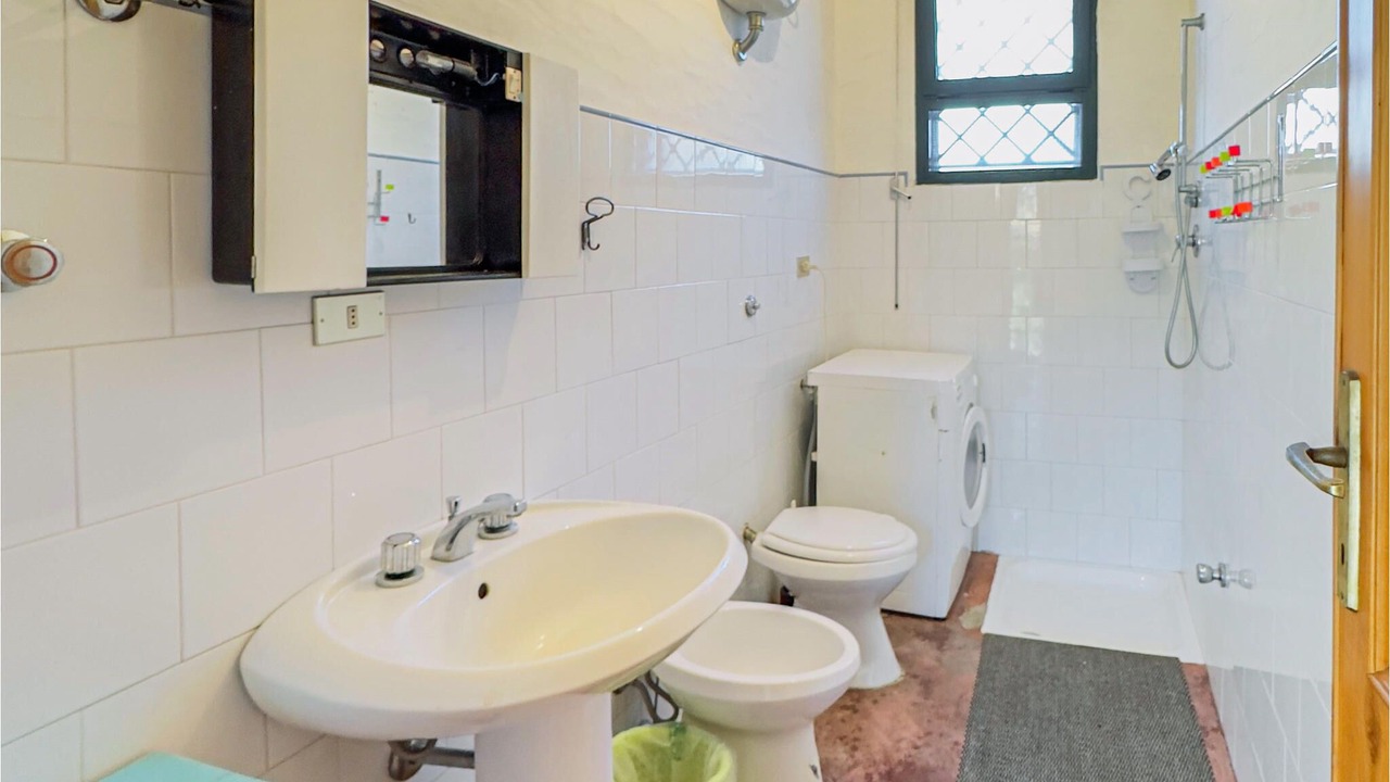 Photo of Bathroom in Orgosolo