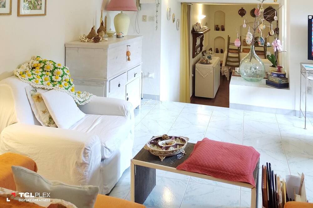 Photo of Livingroom in Tollo