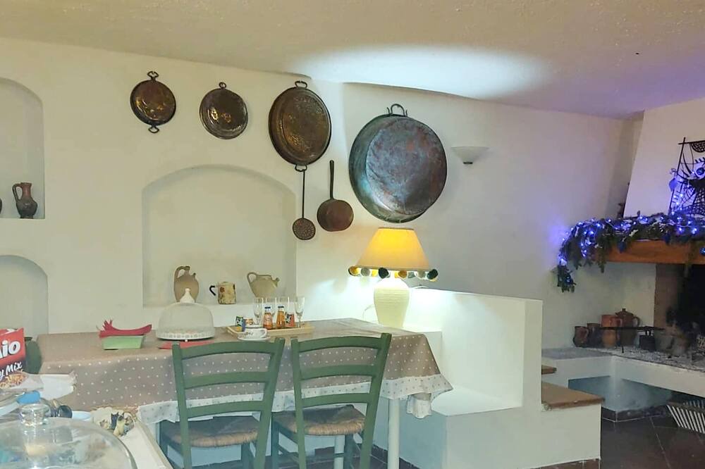 Photo of Livingroom in Tollo