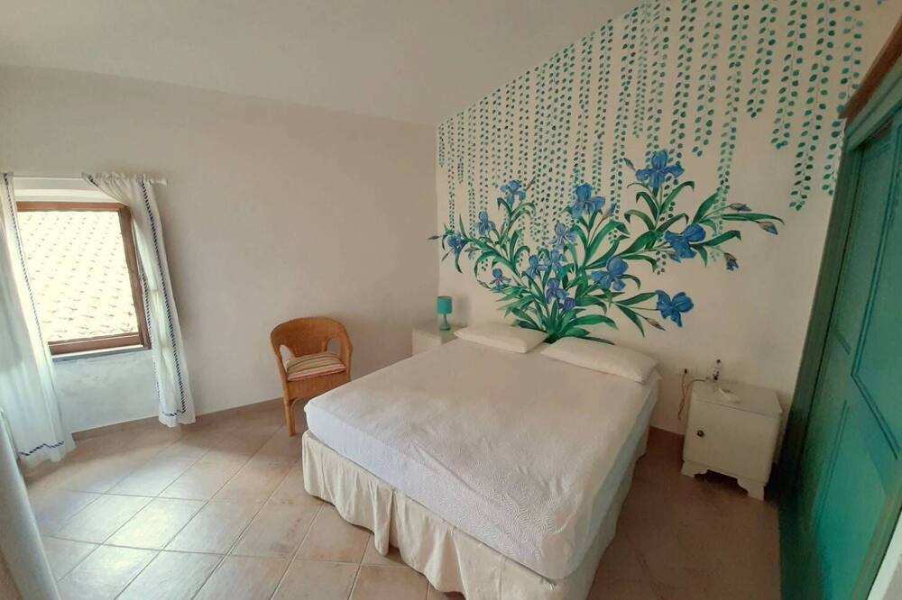 Photo of Bedroom in Narbolia
