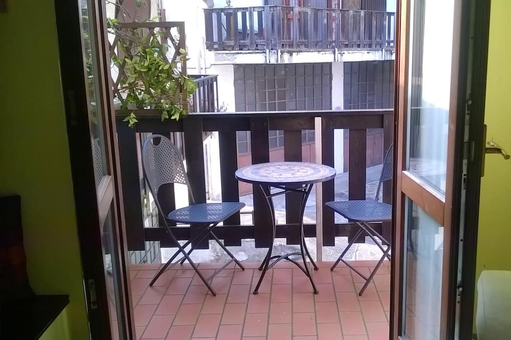 Photo of Patio Balcony in Nebbiuno