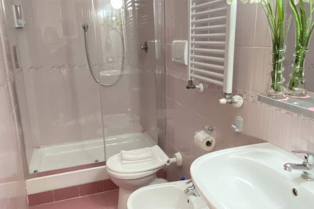 Photo of Bathroom in Rione XVIII Castro Pretorio