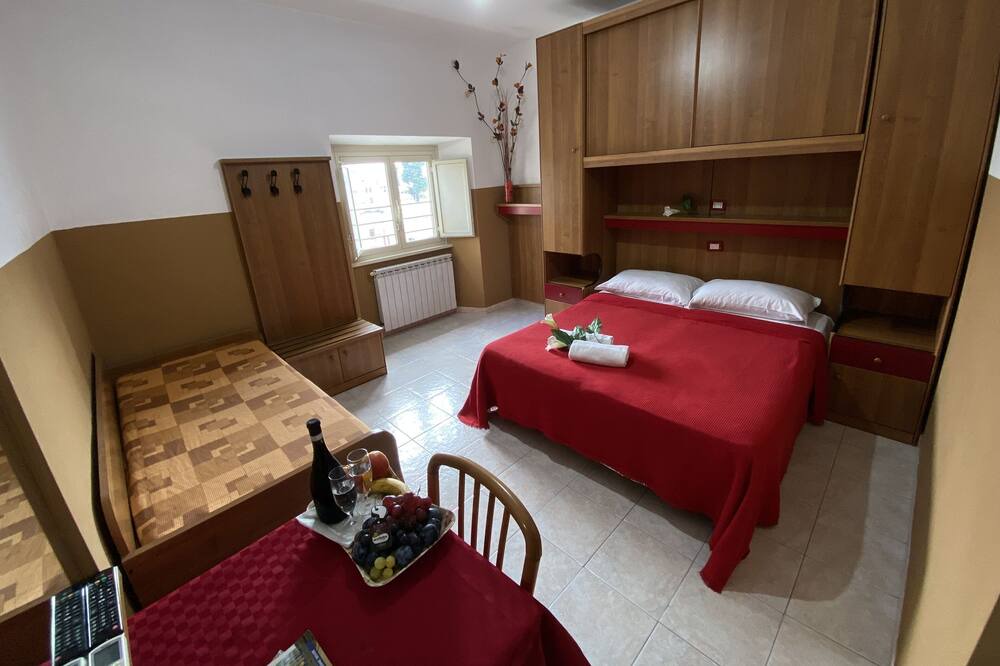 Photo of Bedroom in Rione XVIII Castro Pretorio