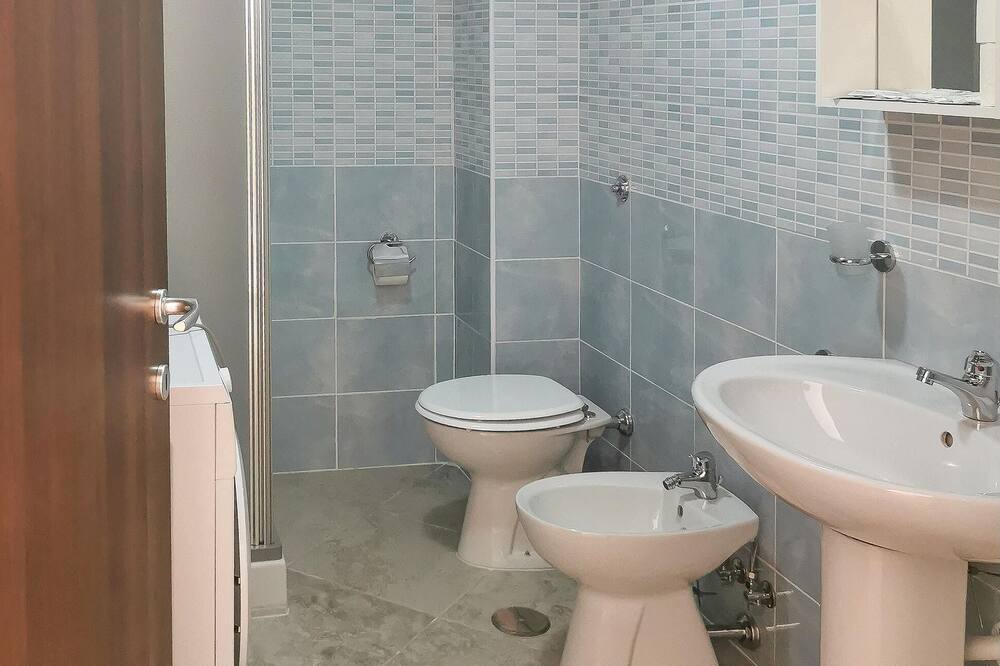 Photo of Bathroom in Policastro Bussentino