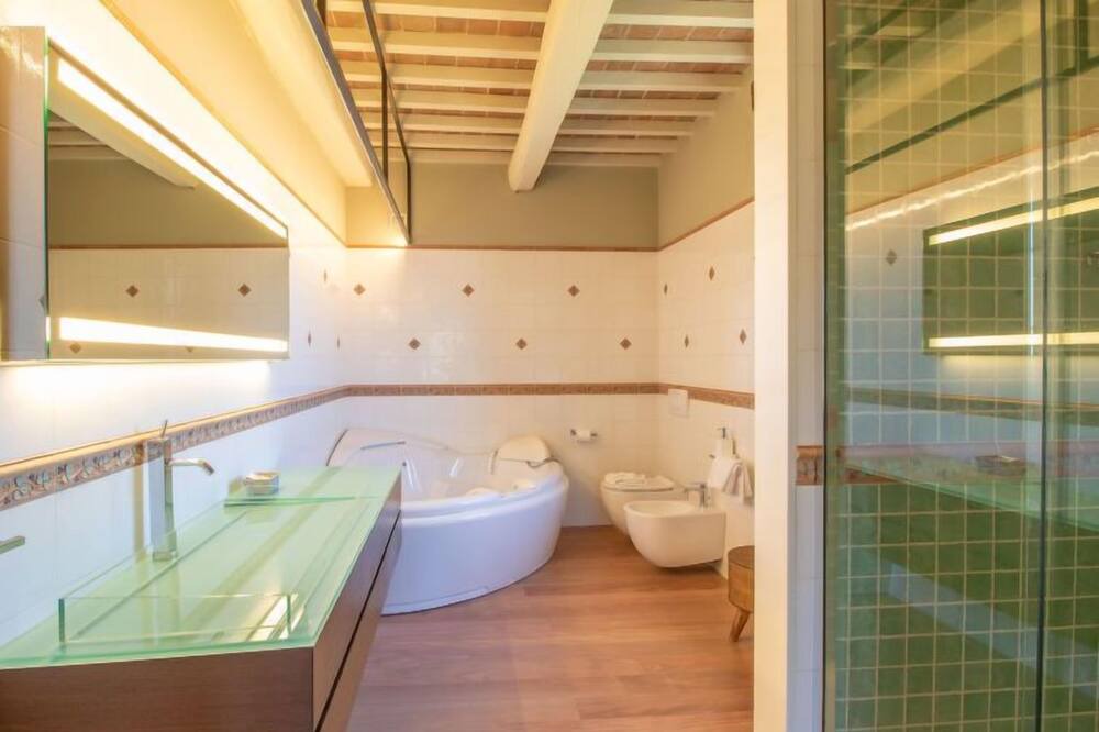 Photo of Bathroom in Torricella