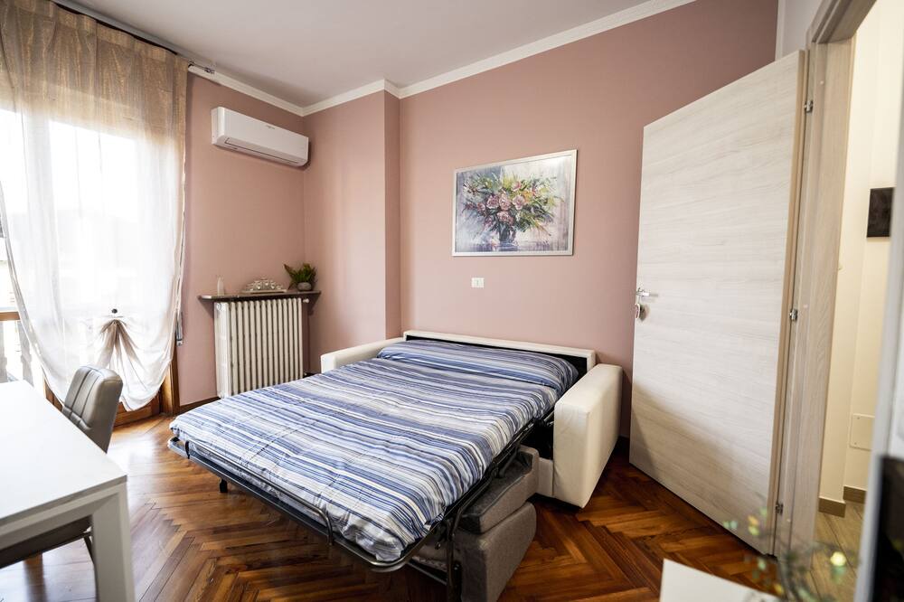 Photo of Bedroom in Cologno al Serio