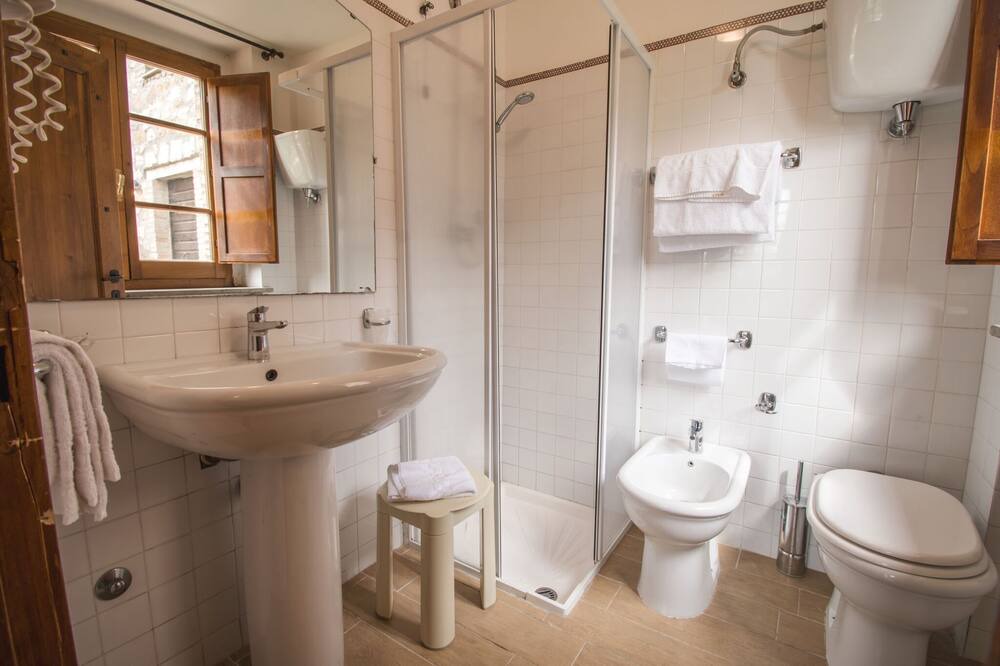 Photo of Bathroom in Collesanto