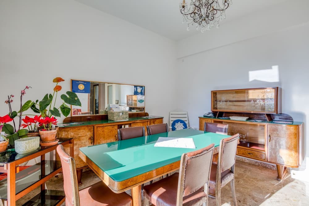 Photo of Livingroom in Erli