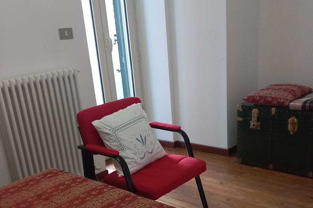 Photo of Bedroom in Castel di Lama