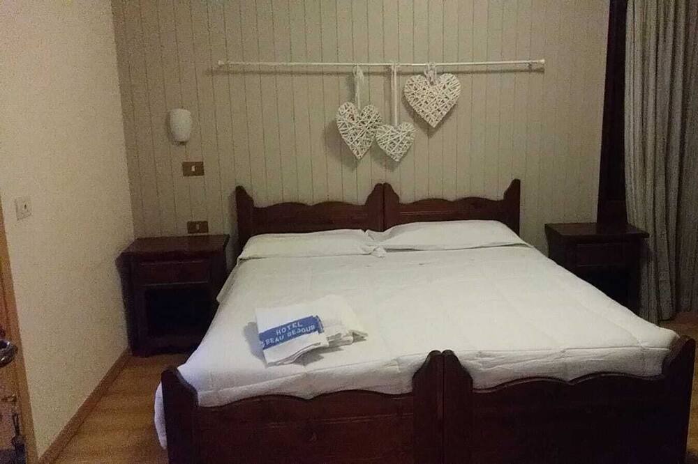 Photo of Bedroom in Champorcher