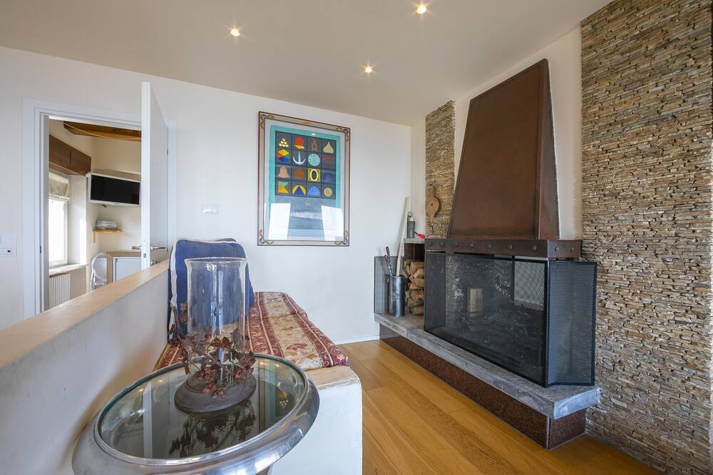 Photo of Kitchen in Nebbiuno