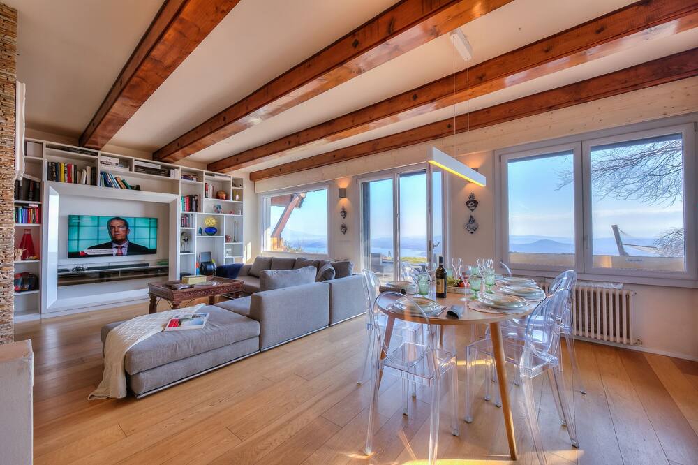 Photo of Livingroom in Nebbiuno