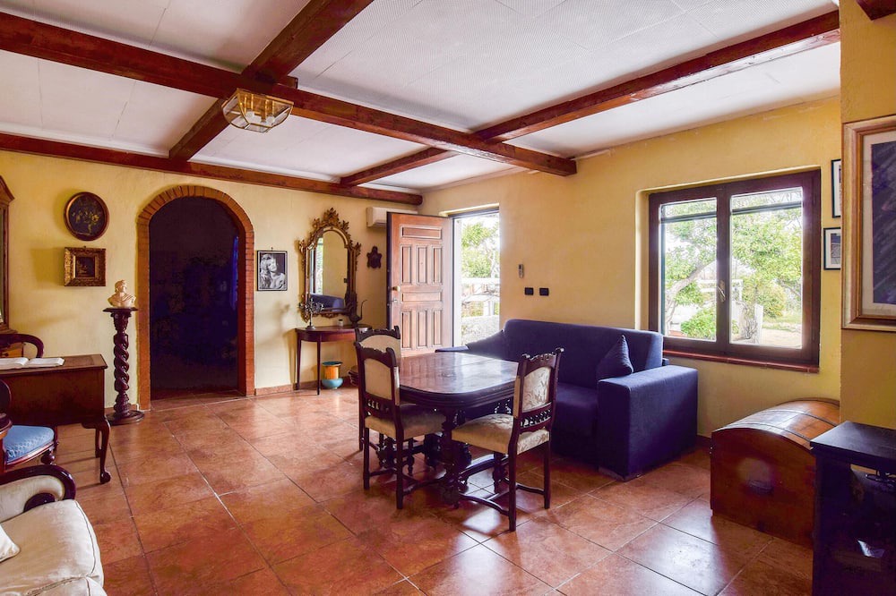 Photo of Bedroom in Calalunga-Pietragrande
