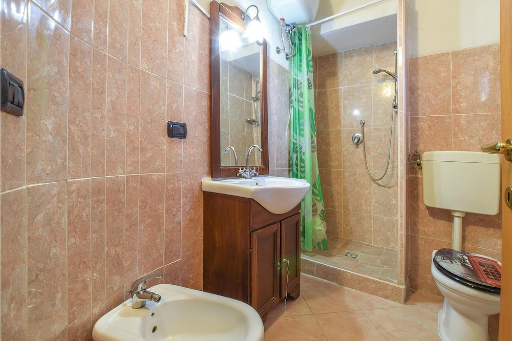 Photo of Bathroom in Calalunga-Pietragrande