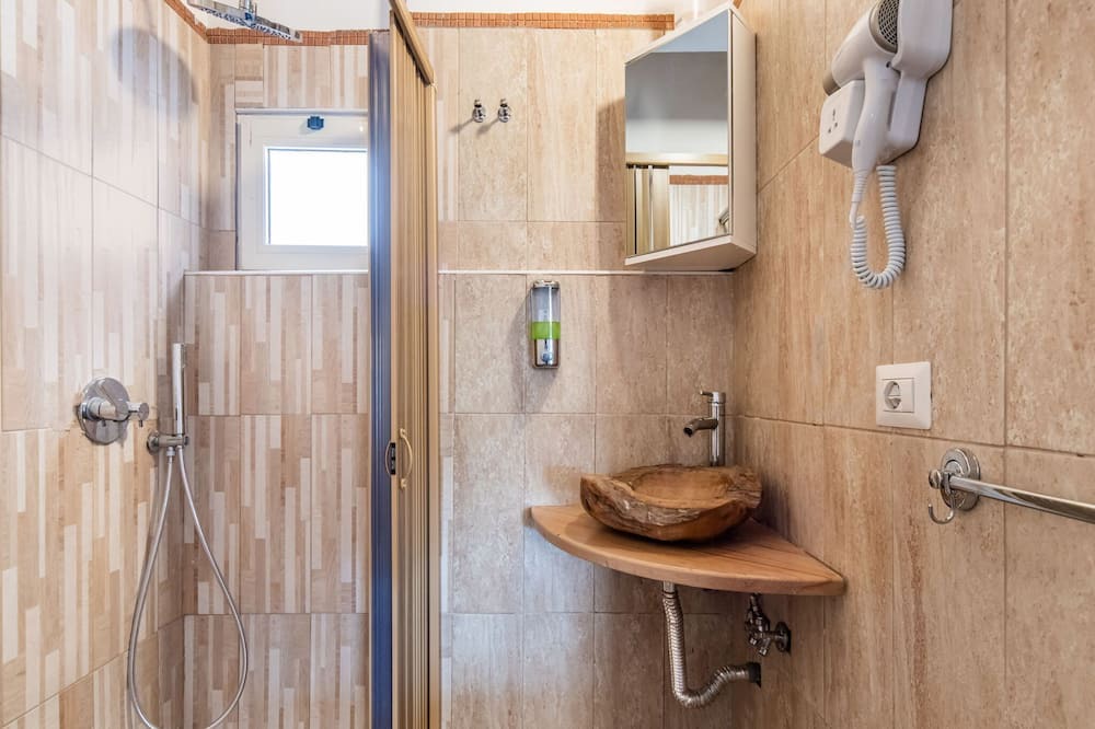 Photo of Bathroom in Priverno