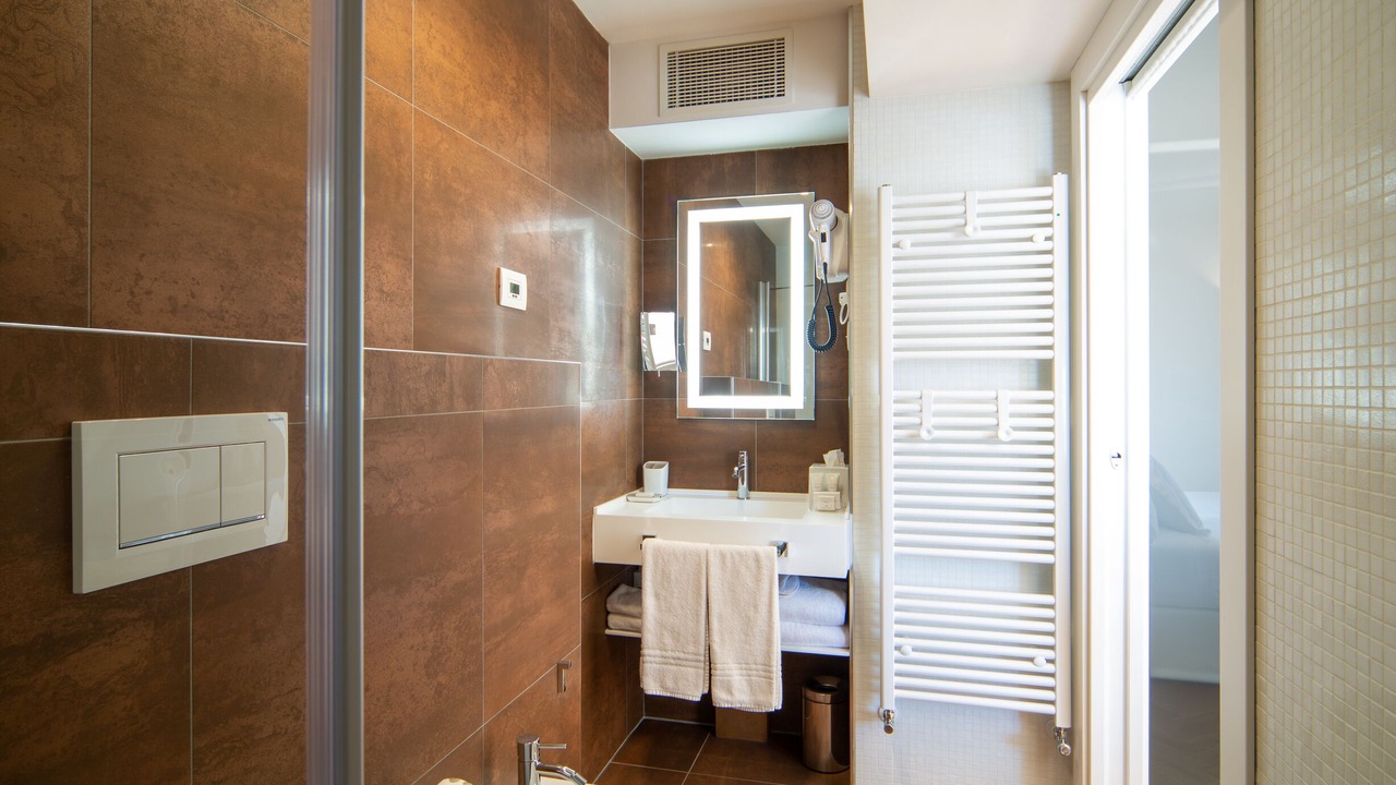 Photo of Bathroom in Historic Centre