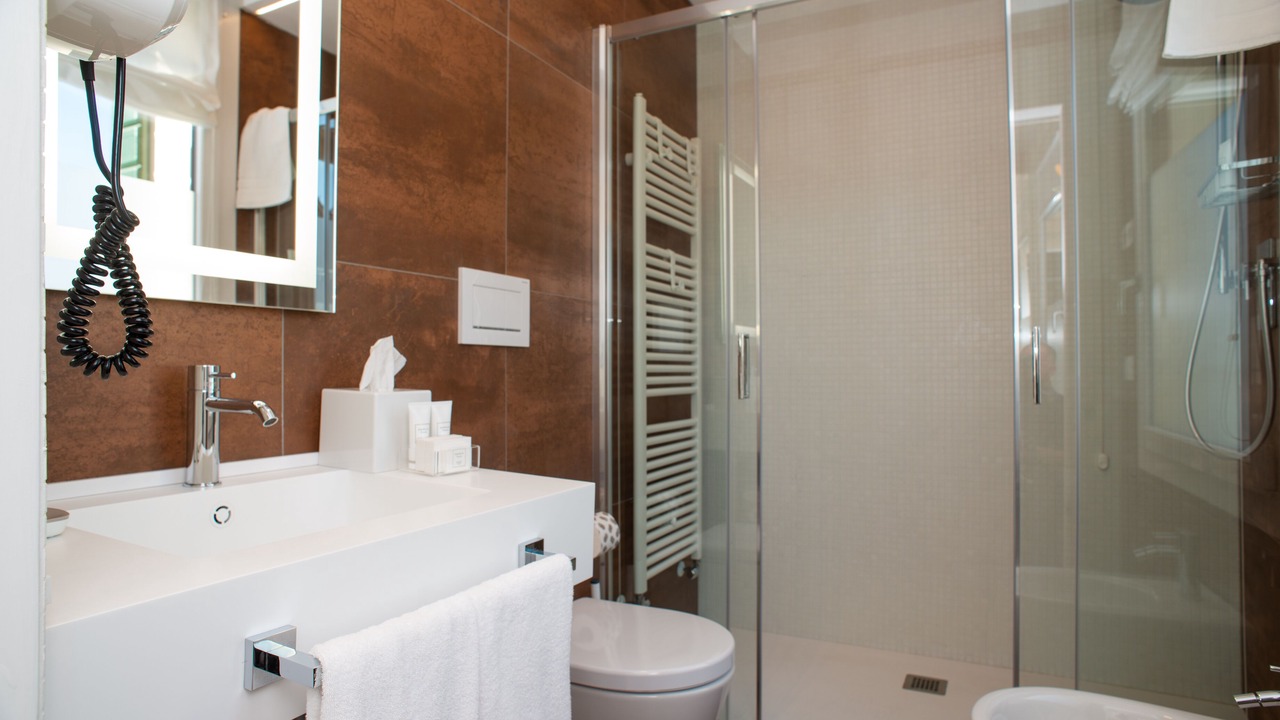 Photo of Bathroom in Historic Centre