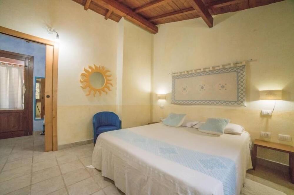 Photo of Bedroom in Solanas