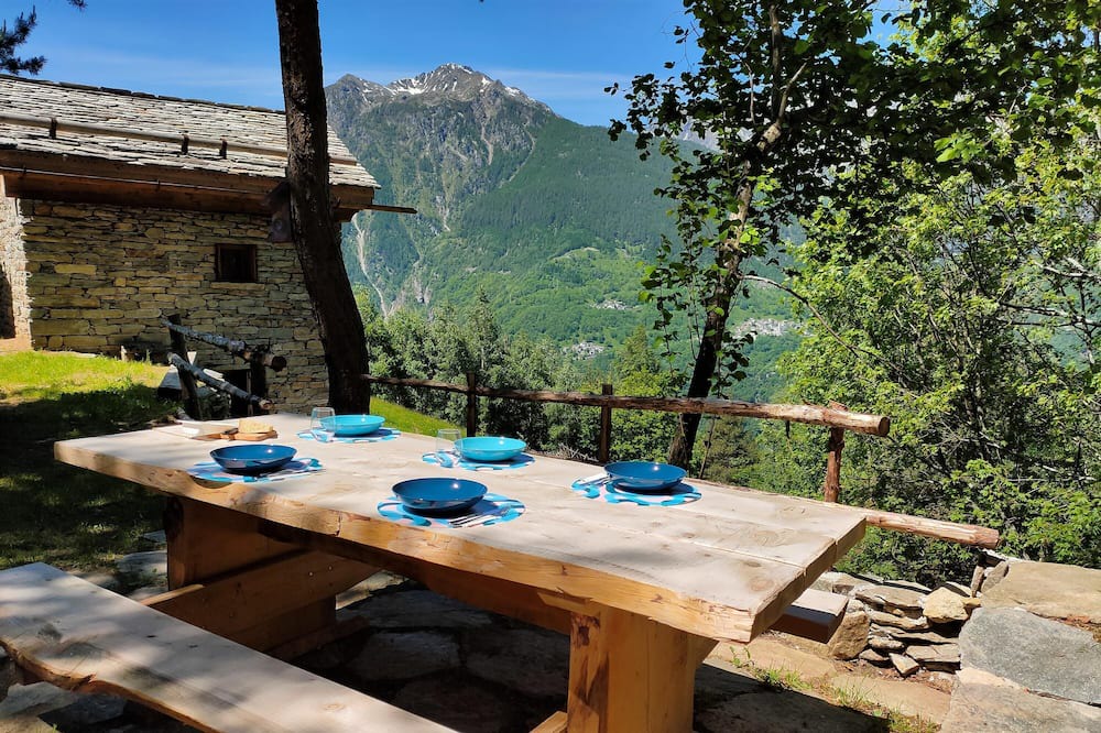 Photo of Patio Balcony in San Giacomo Filippo