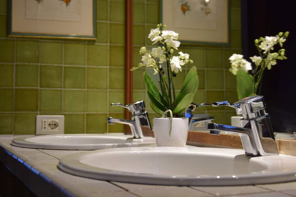 Photo of Bathroom in Santa Maria Maggiore