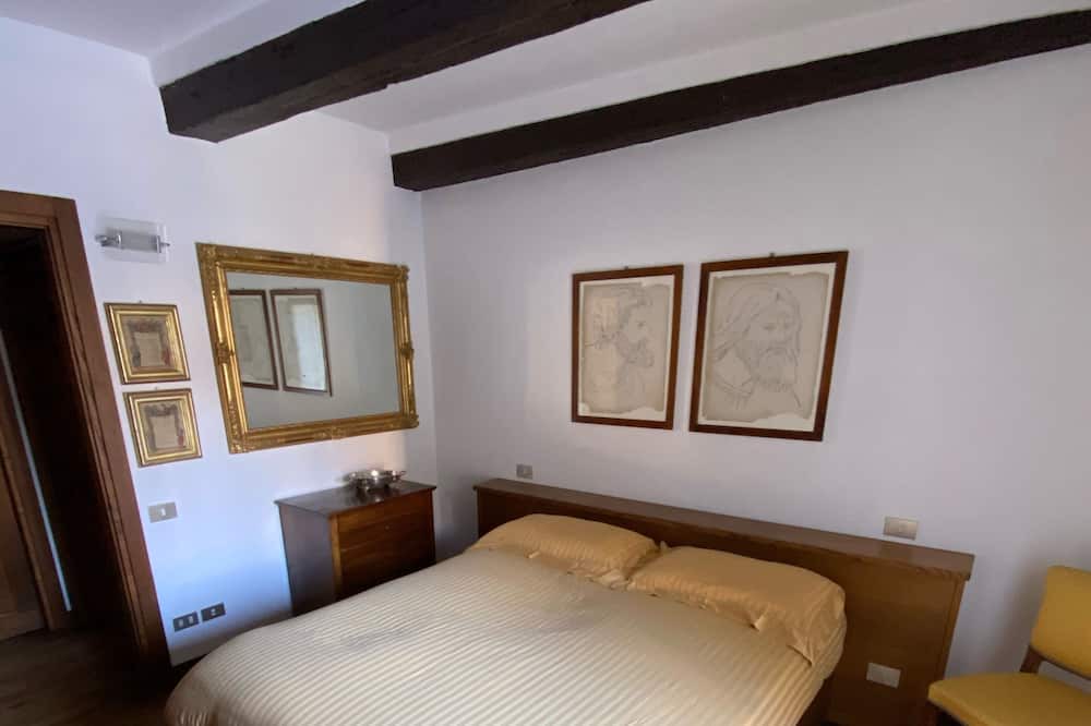 Photo of Bedroom in Santa Maria Maggiore