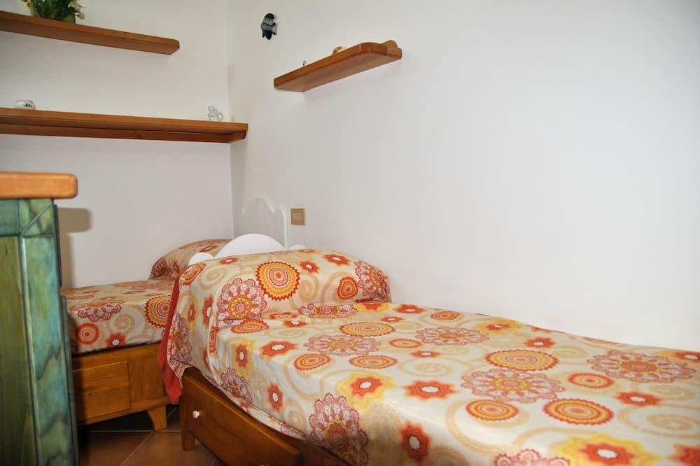 Photo of Bedroom in Latina Lido