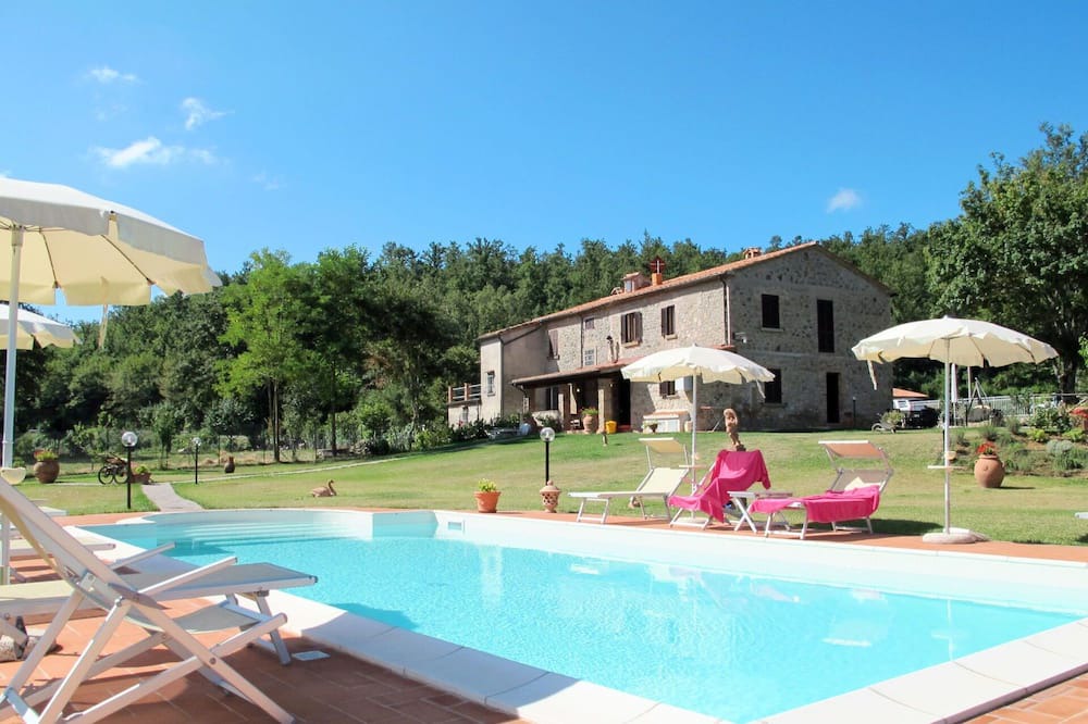 Photo of Outdoor in Montieri