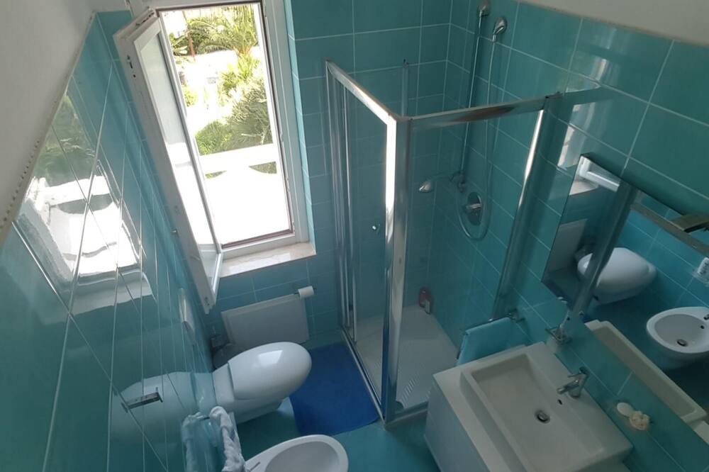 Photo of Bathroom in Joppolo