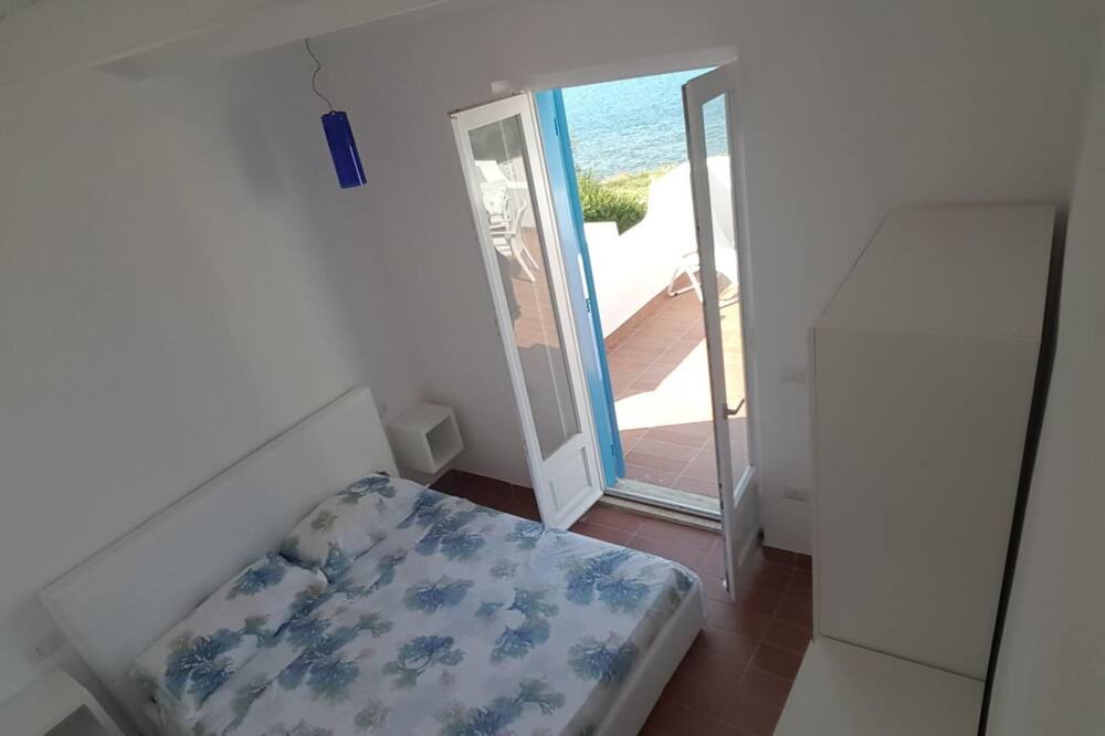 Photo of Bedroom in Joppolo