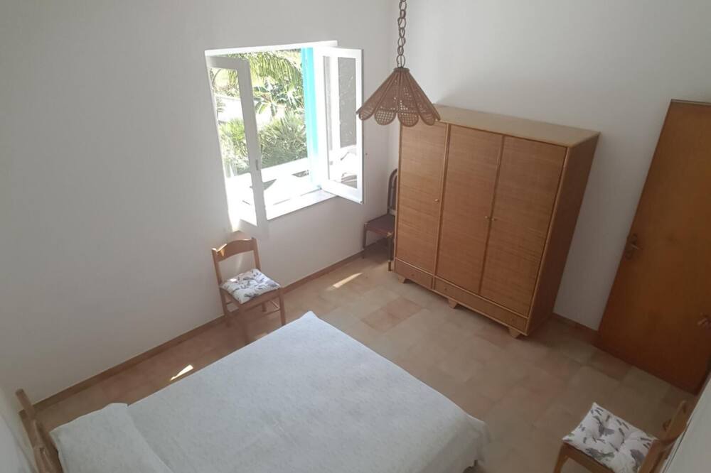 Photo of Bedroom in Joppolo