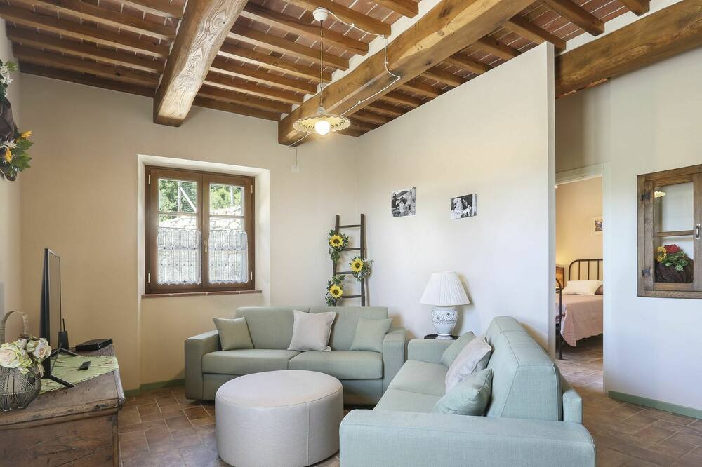 Photo of Bedroom in Molazzana