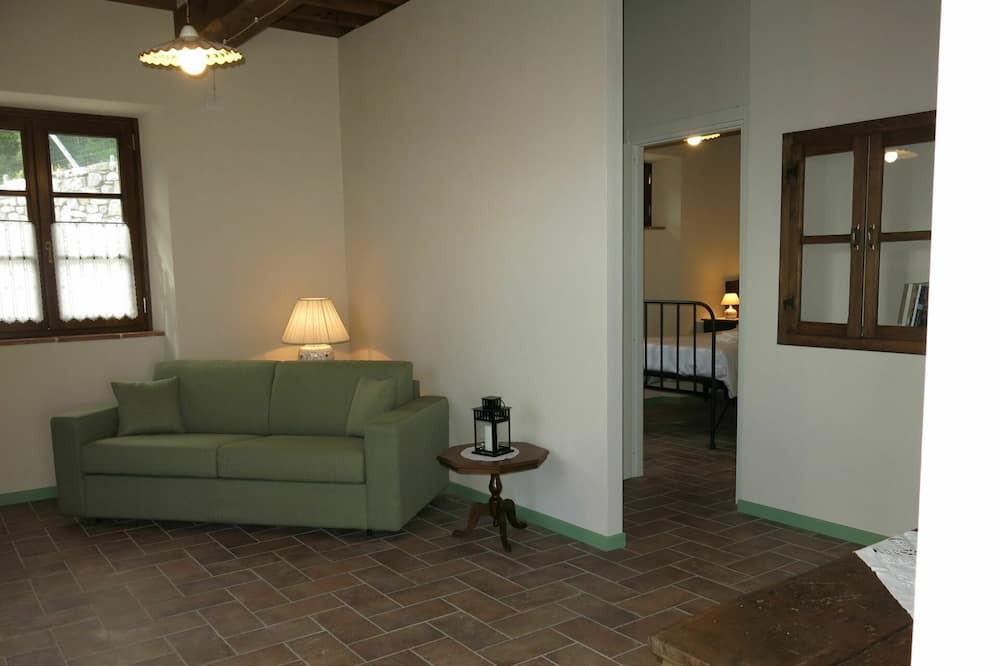 Photo of Bedroom in Molazzana