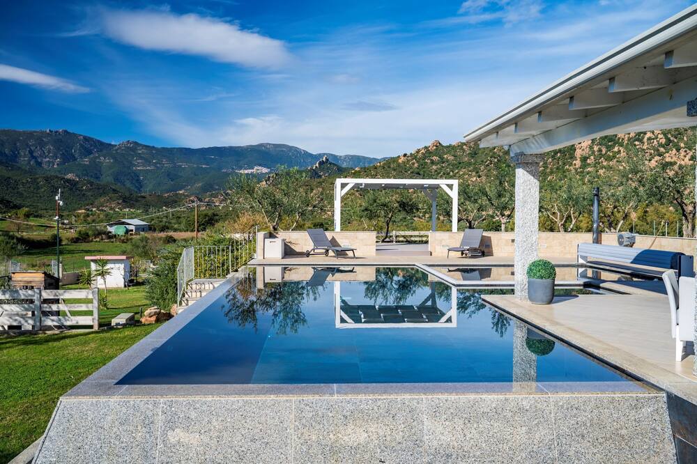 Photo of Outdoor in Talana