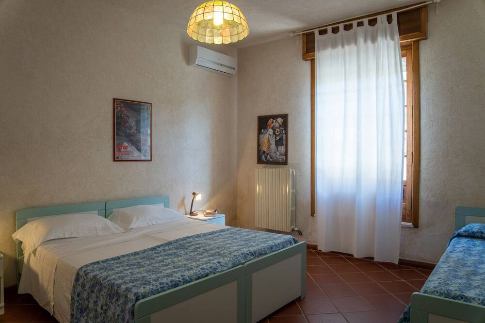Photo of Bedroom in Santa Cesarea Terme