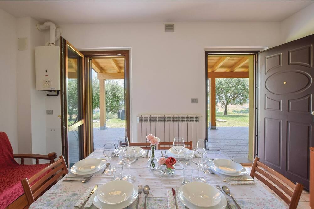 Photo of Bedroom in Montefelcino