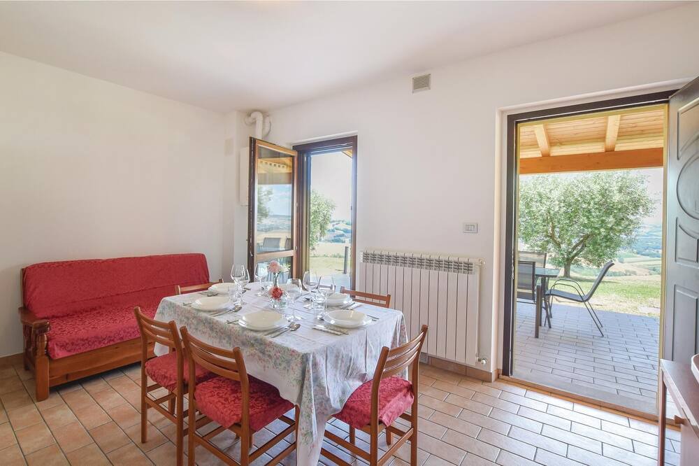 Photo of Bedroom in Montefelcino