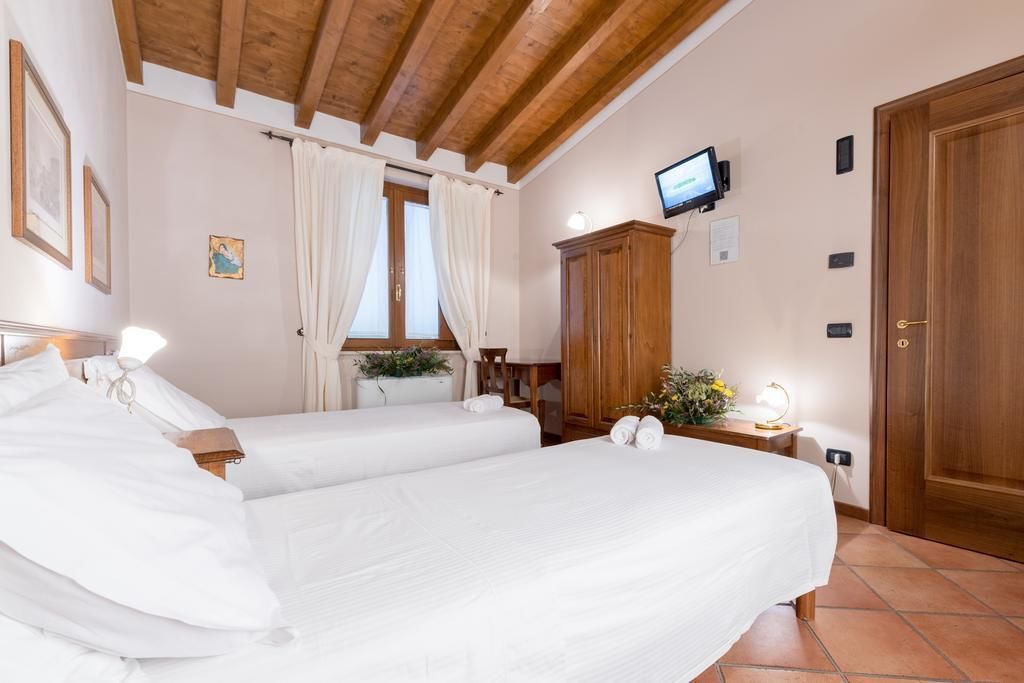 Photo of Bedroom in Bagnolo Mella