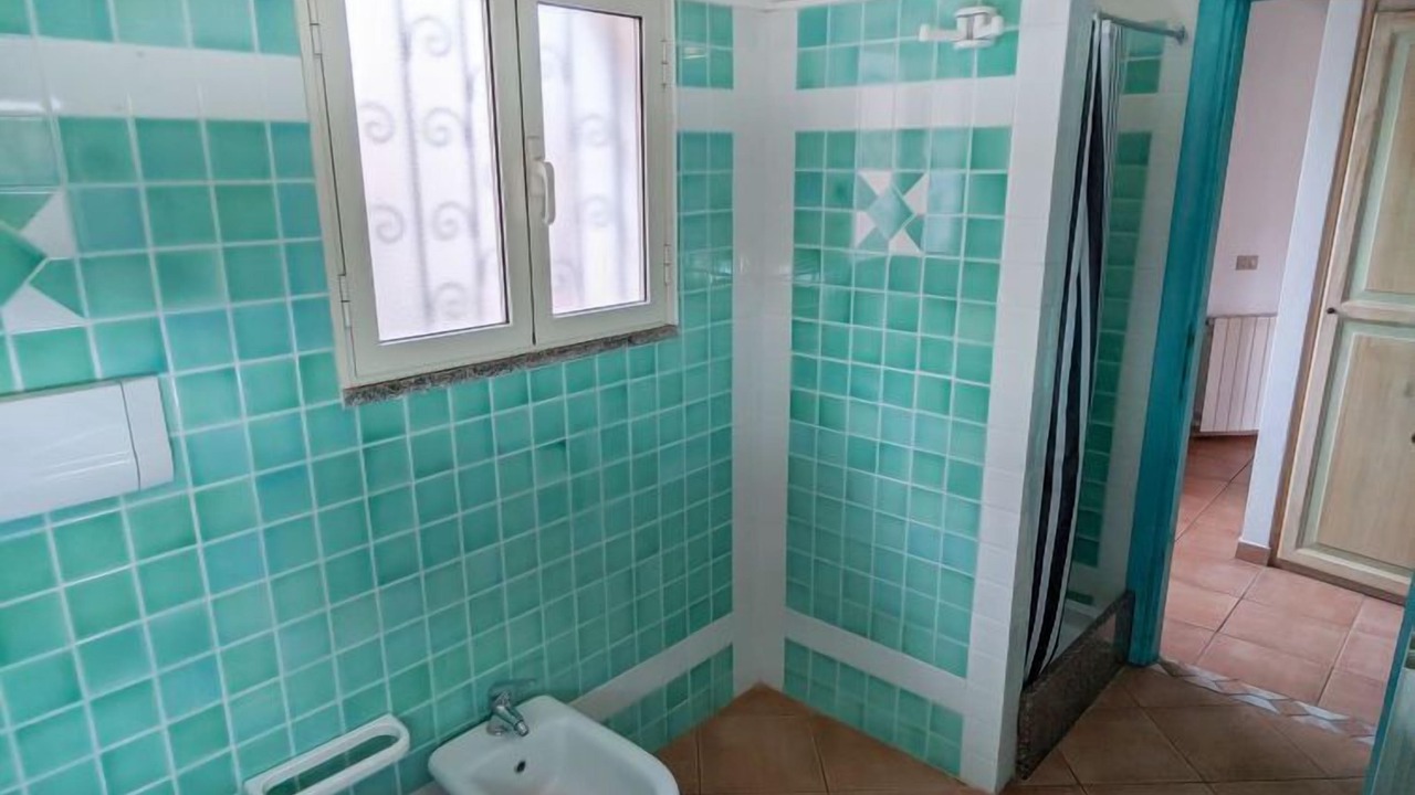 Photo of Bathroom in Tiriddo