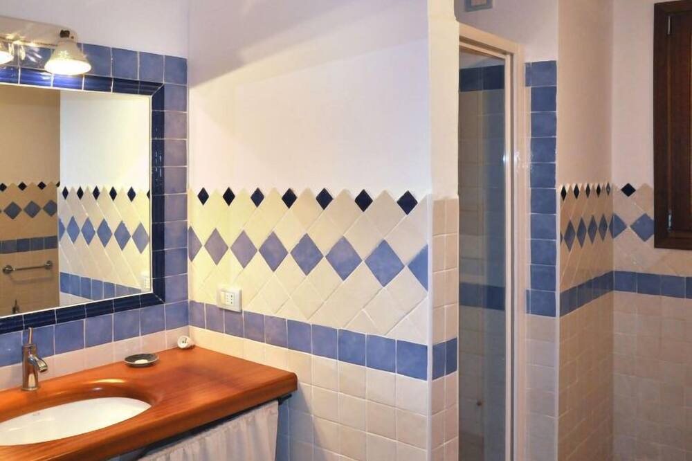 Photo of Bathroom in Luddui