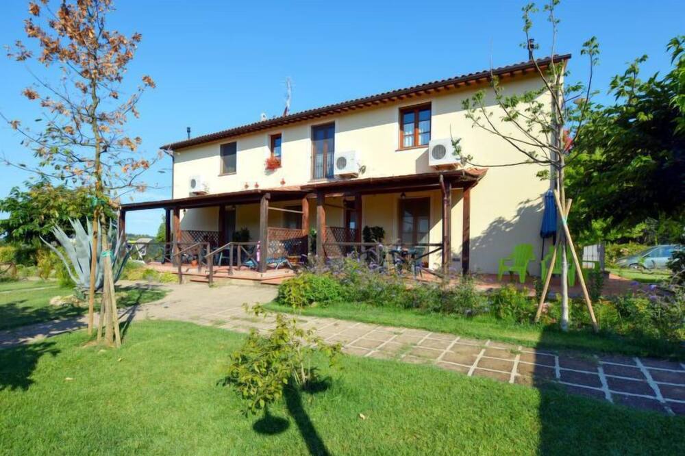 Photo of Outdoor in Certaldo