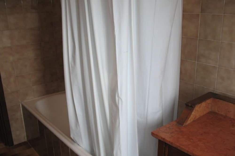 Photo of Bedroom in Molazzana