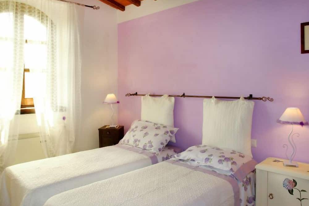 Photo of Bedroom in Montieri