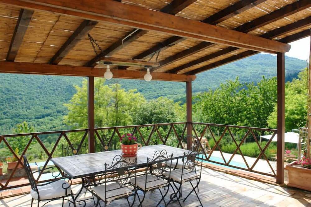 Photo of Patio Balcony in Montieri