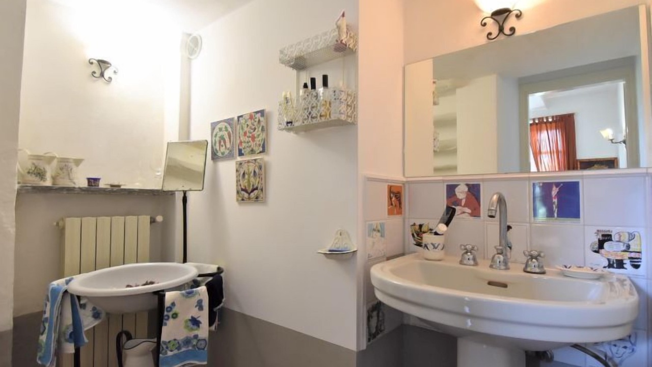 Photo of Bathroom in Zenevredo