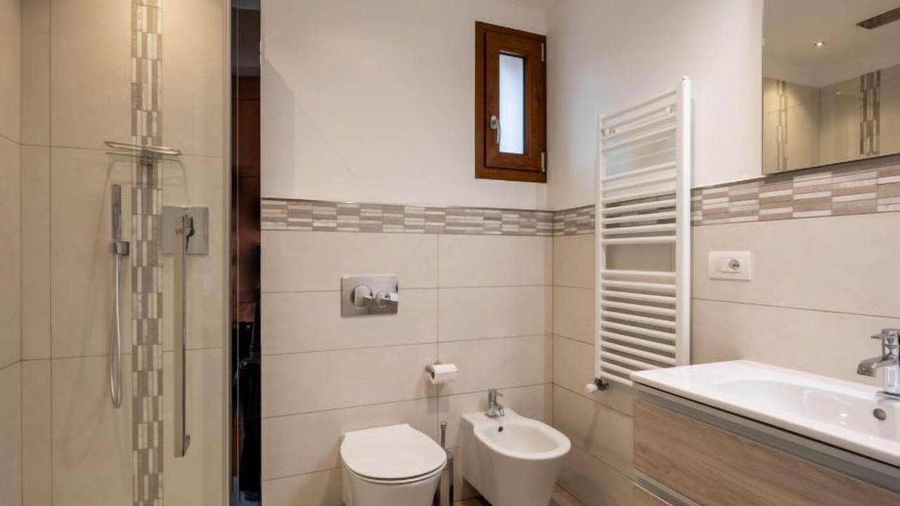 Photo of Bathroom in Cors