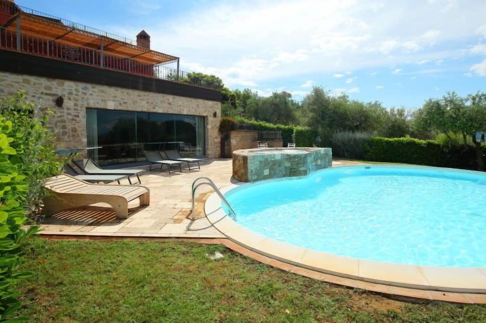 Photo of Outdoor in Passignano sul Trasimeno