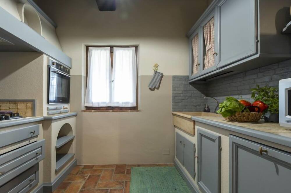Photo of Kitchen in Passignano sul Trasimeno