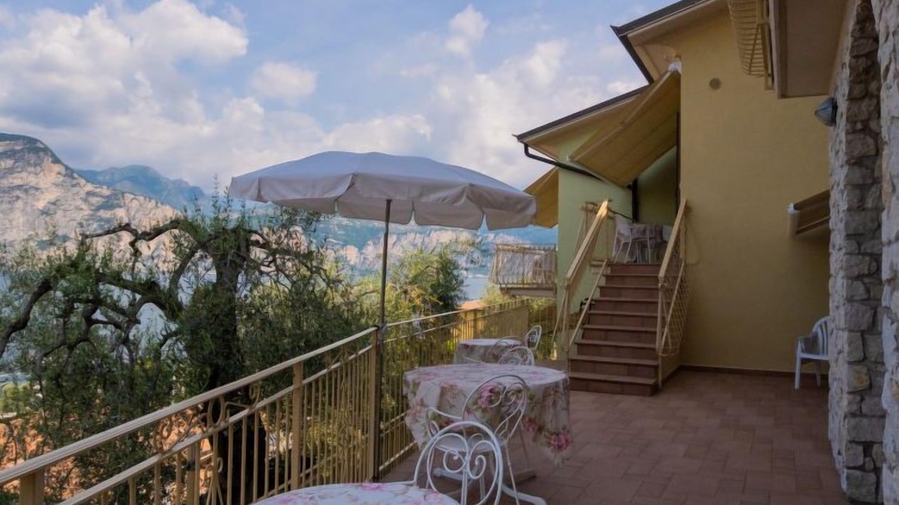 Photo of Outdoor in Assenza