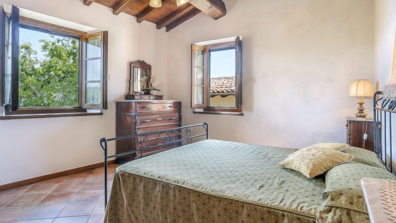 Photo of Bedroom in Molazzana