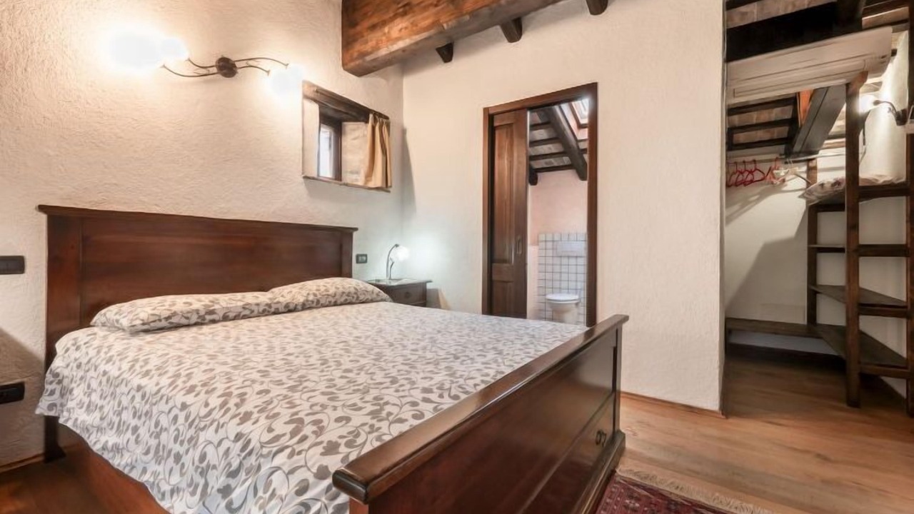 Photo of Bedroom in Belvedere
